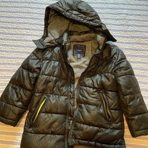 GapKids XS 4-5 YRS BOY winter jacket.